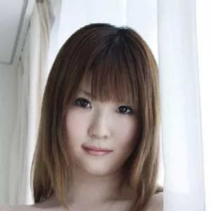 Momoka Nishina